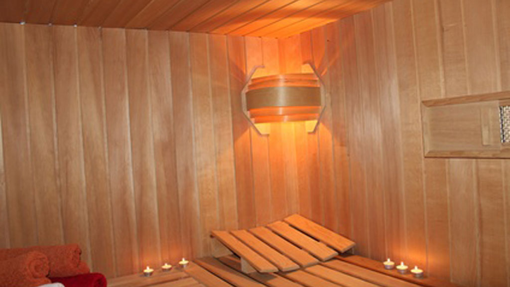 Selbst gebaute Sauna